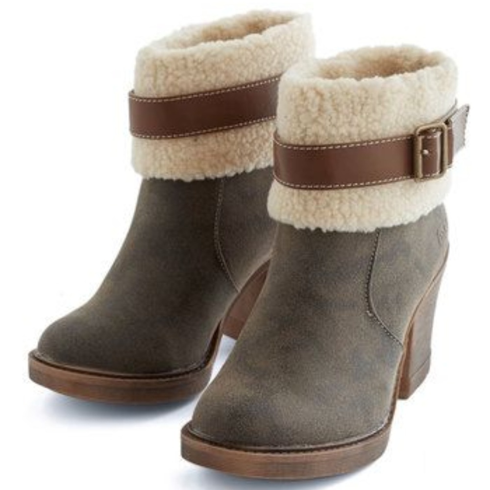 Modcloth Shearling Cuff Boot